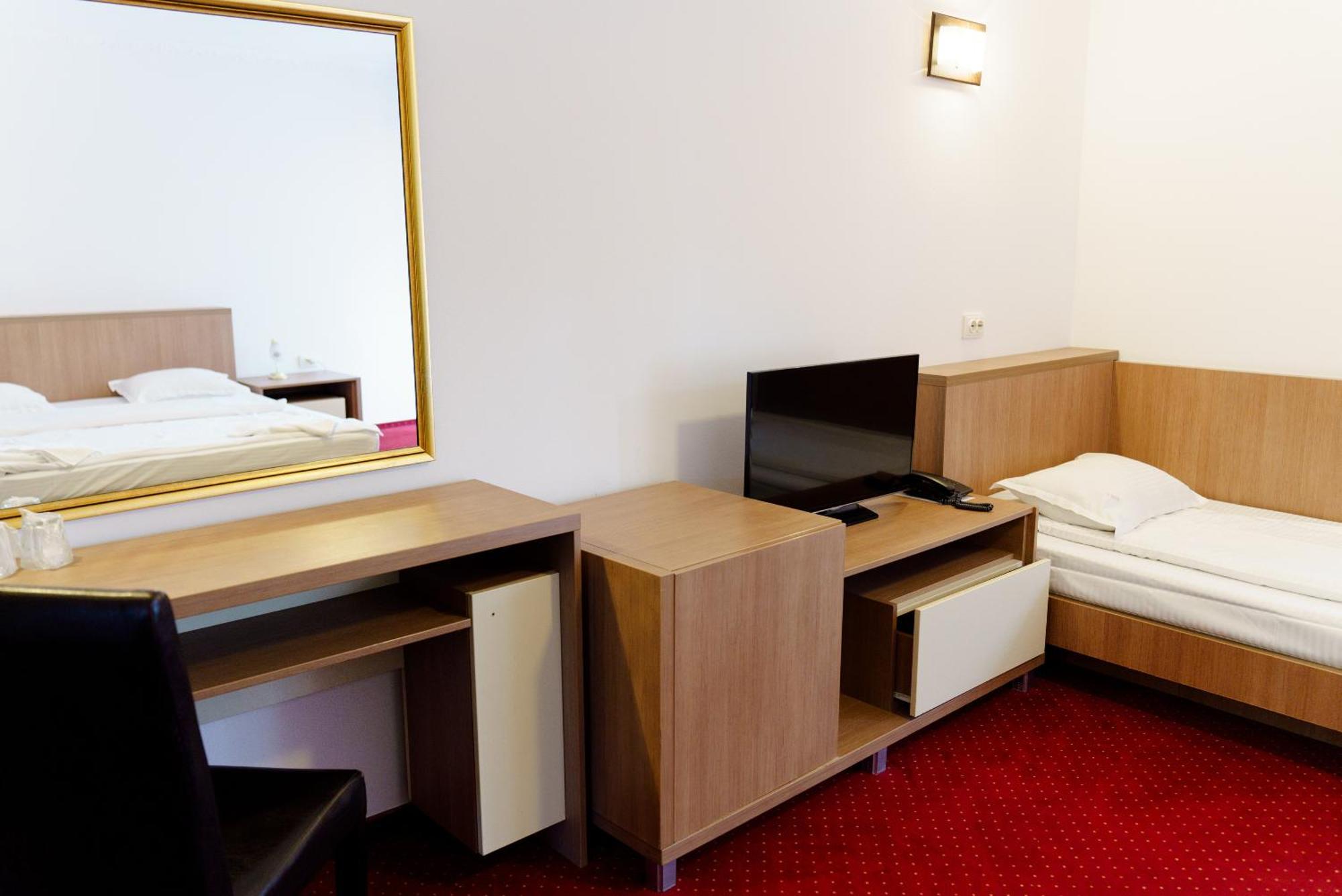Complex Turistic Max International Hotel 3*