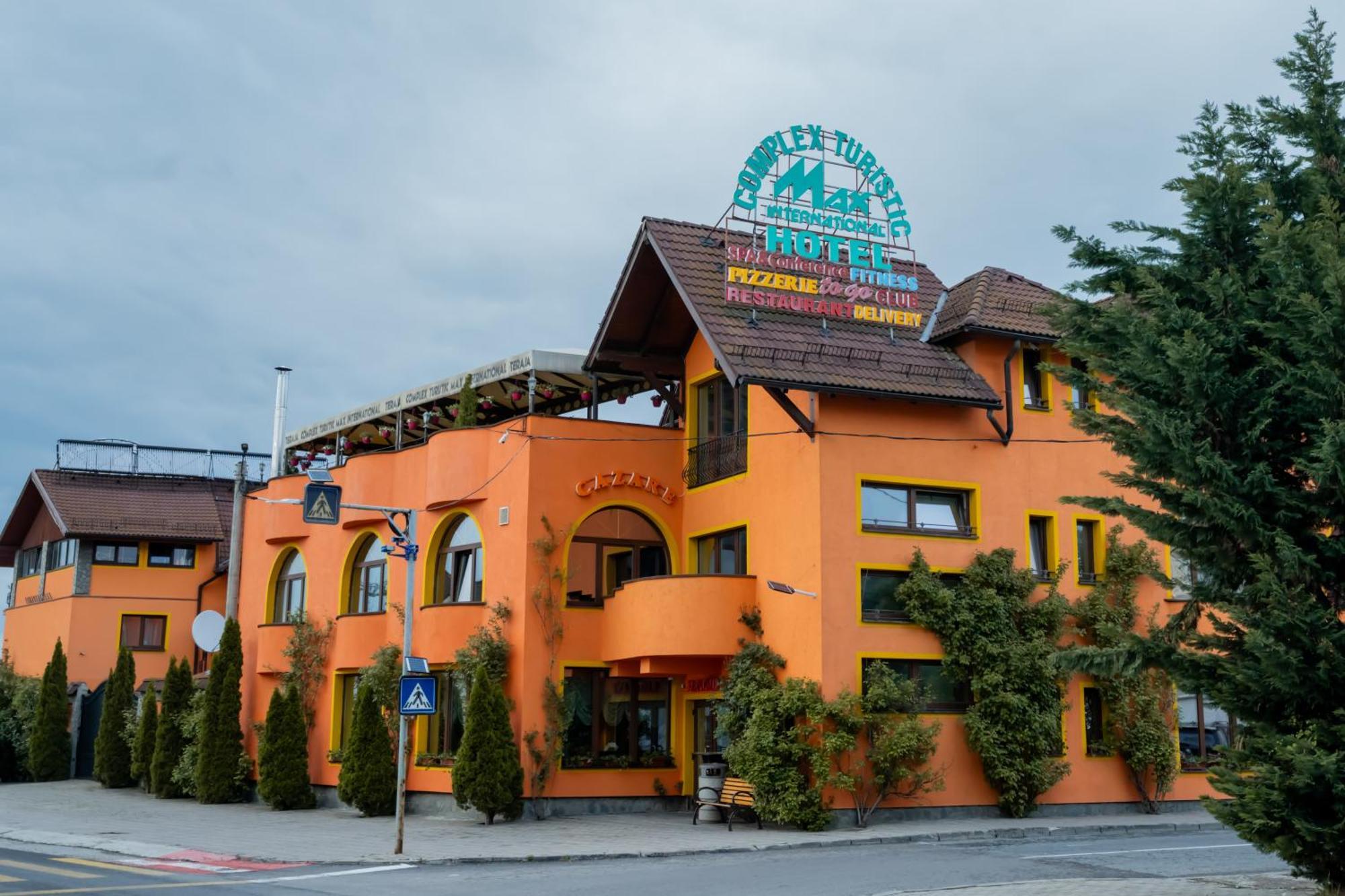 Complex Turistic Max International Hotel 3*